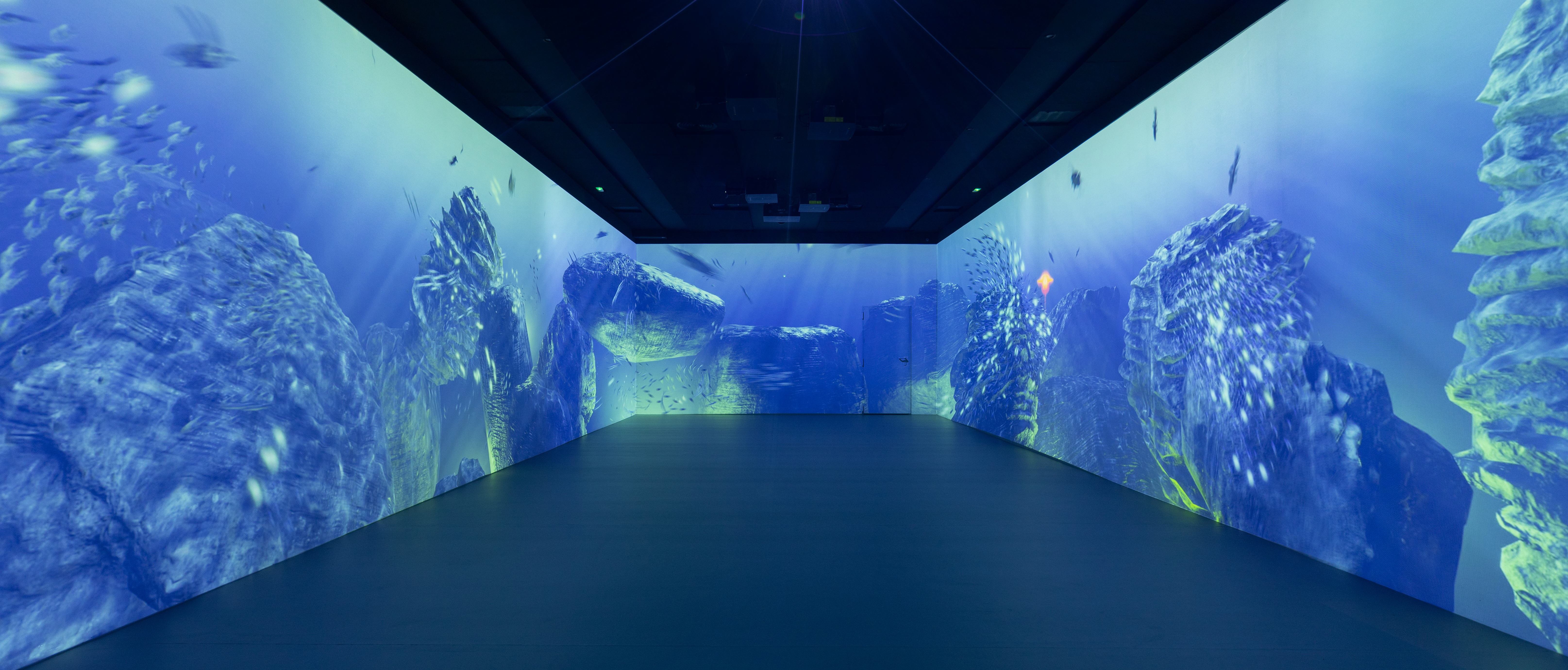 Estudi de bienestar inmersivo SABDA, sala de projecció 360° a Barcelona