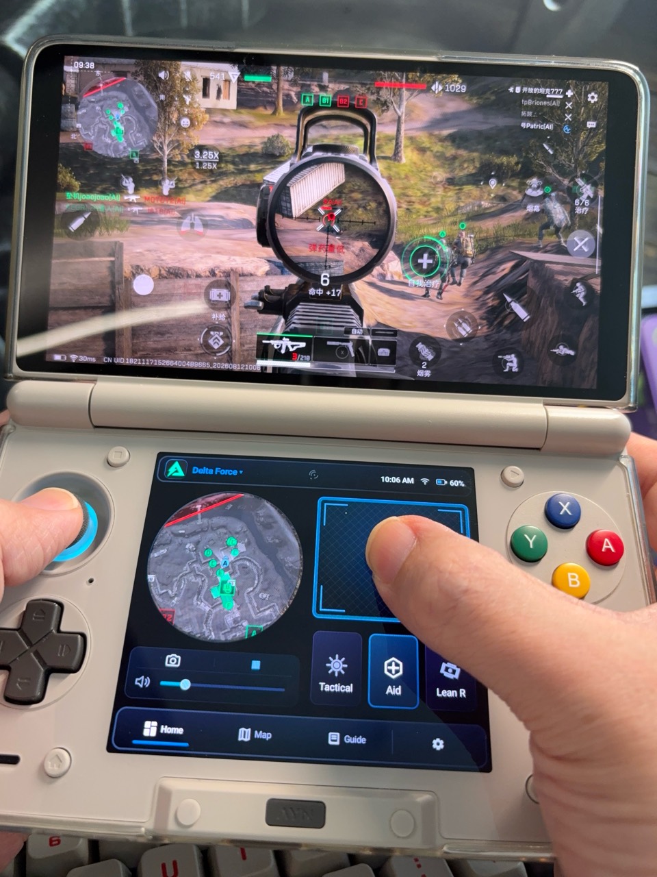 Player using Heimdall Precision Aim and a circular magnifier on the lower screen while a shooter runs on the AYN Thor upper screen