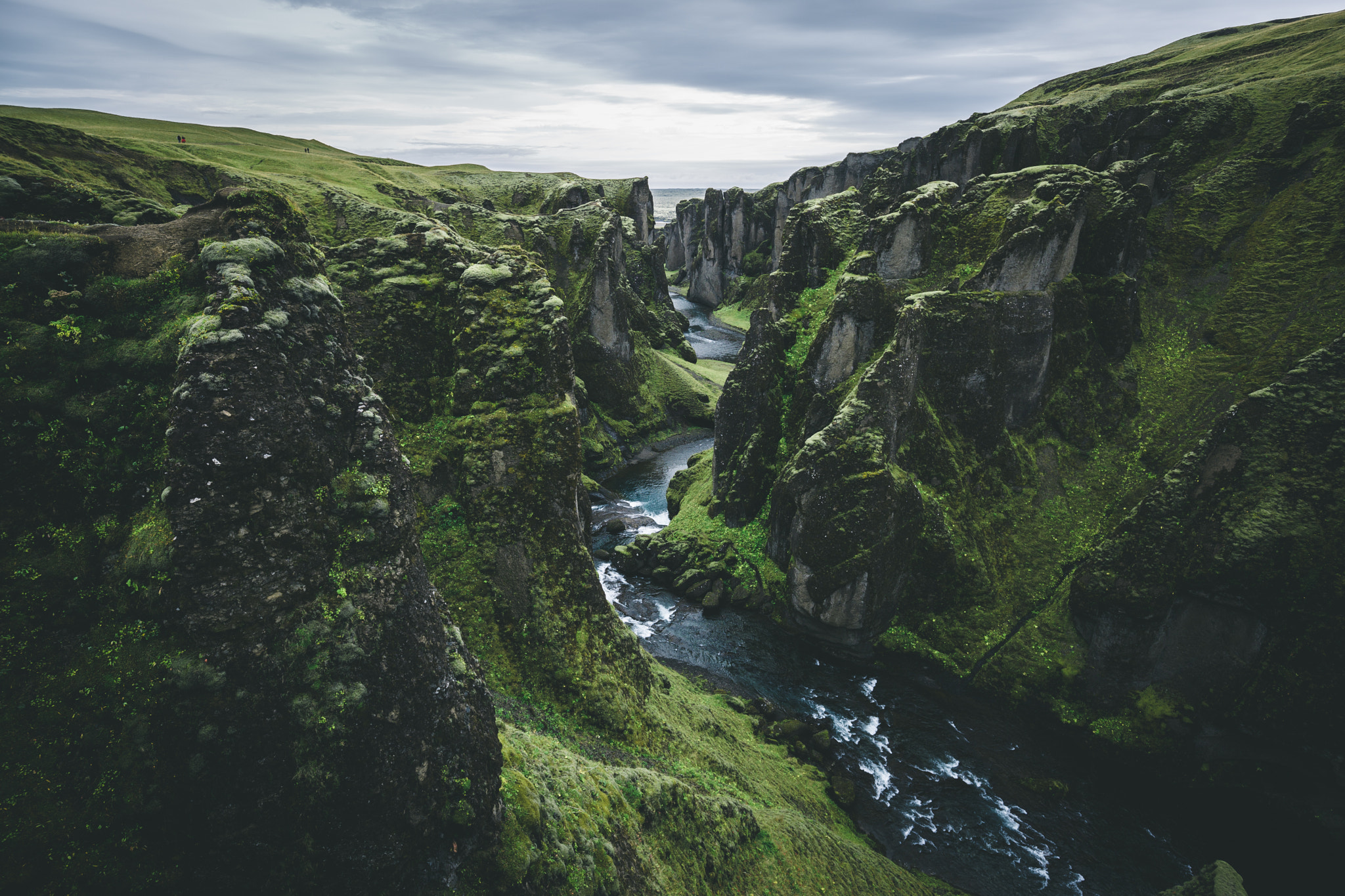 iceland-canyons.jpg