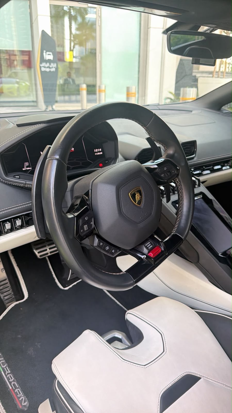 Lamborghini Huracan Evo Spyder — photo 3