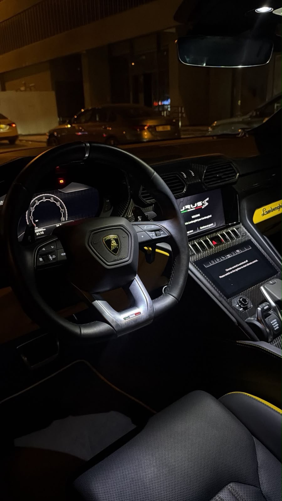 Lamborghini Urus S — photo 4