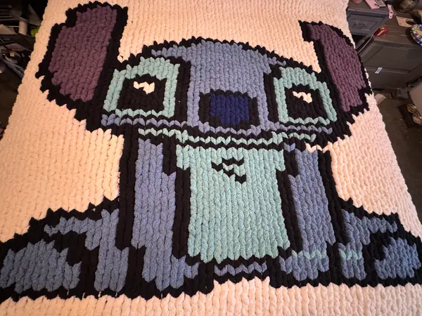 Stitch medium blanket