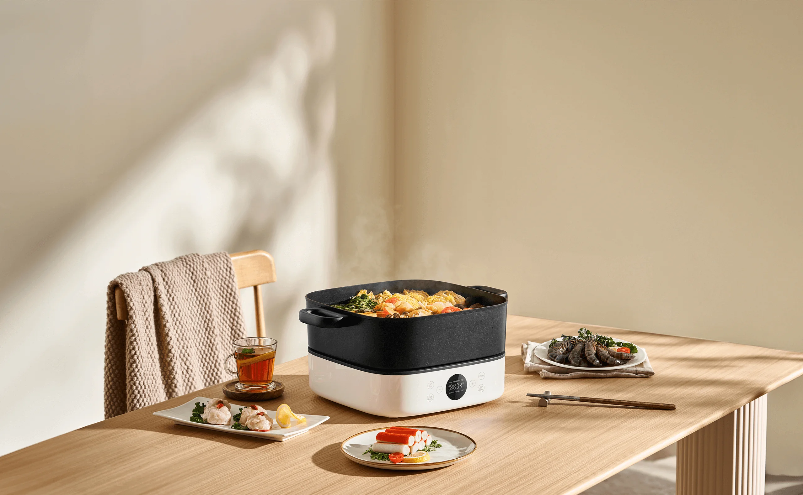 Xiaomi Multifunctional Hot Pot Cooker 6L - Precise Temperature Control