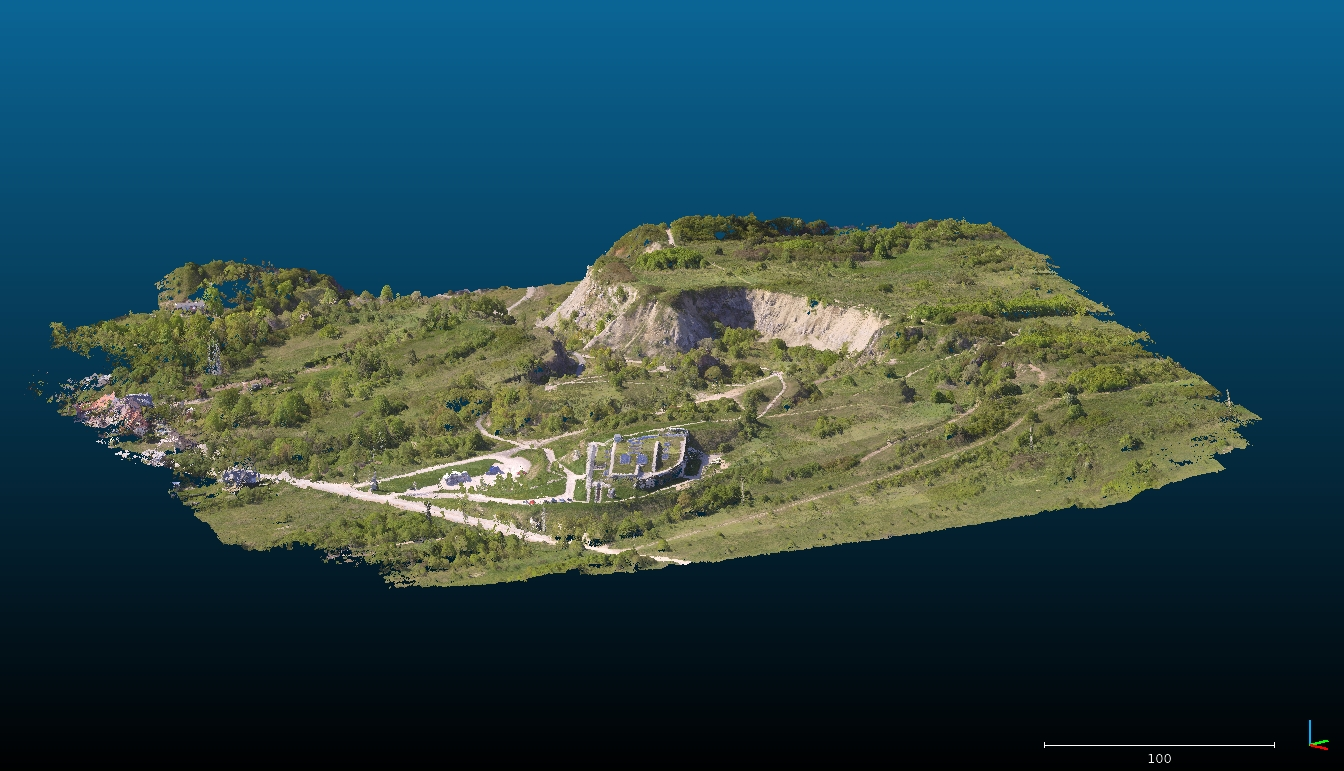 LAS Pointcloud generated by OpenDroneMap with default values, CloudCompare