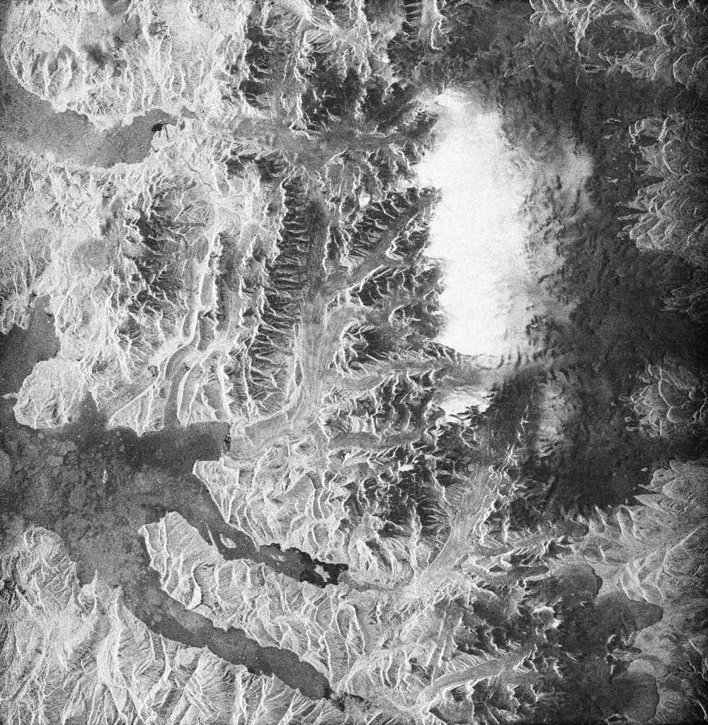 Multiple look (4) imaging result of ERS SAR product (E2_84686_STD_L0_F203) using ChirpScaling Algorithm