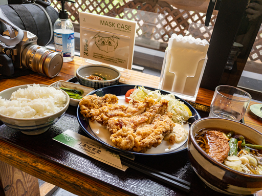 上高地食堂の山賊焼き定食