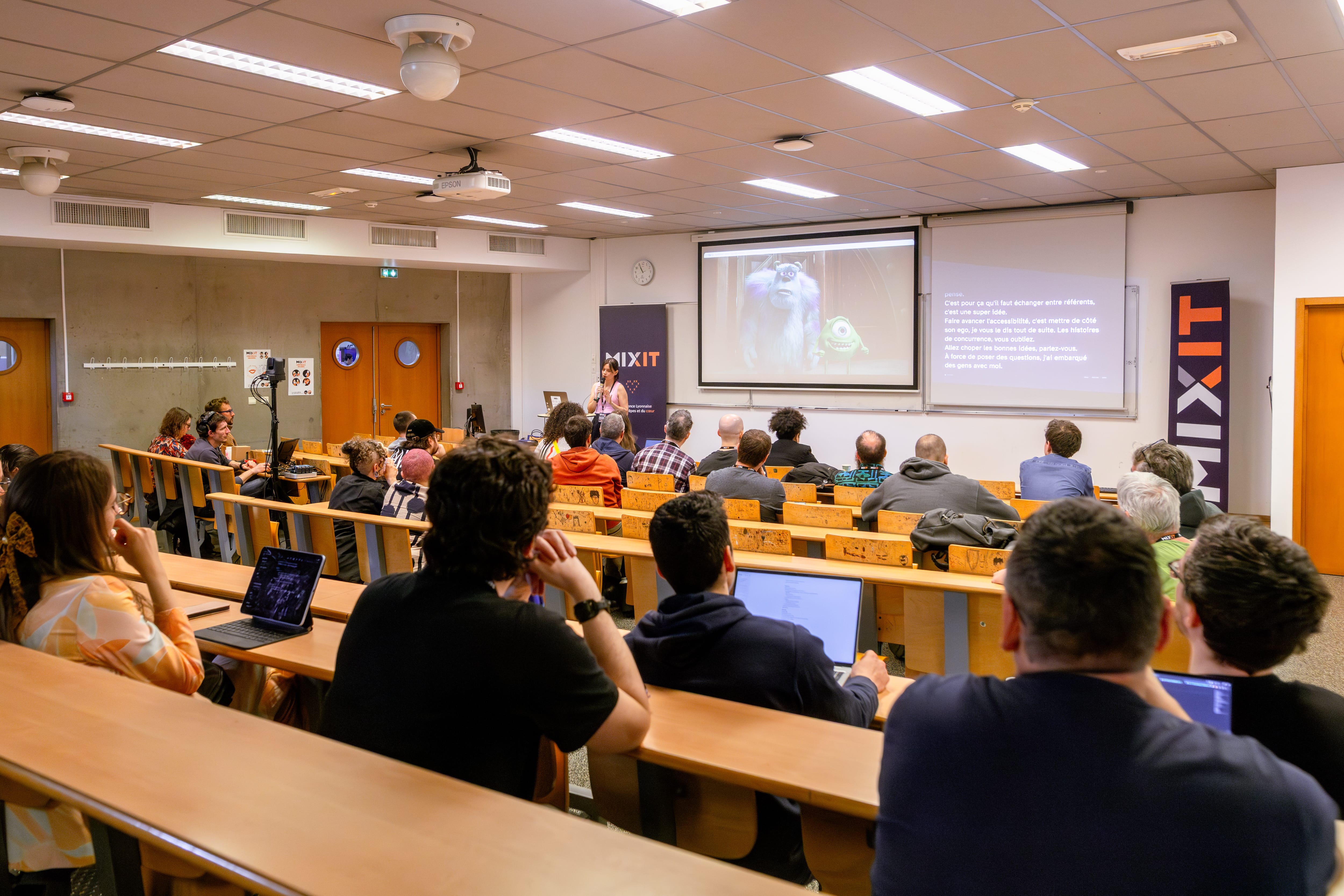 Photo mixit26-J2AM-DianeSevrin-140.jpg from Day 2 Morning,