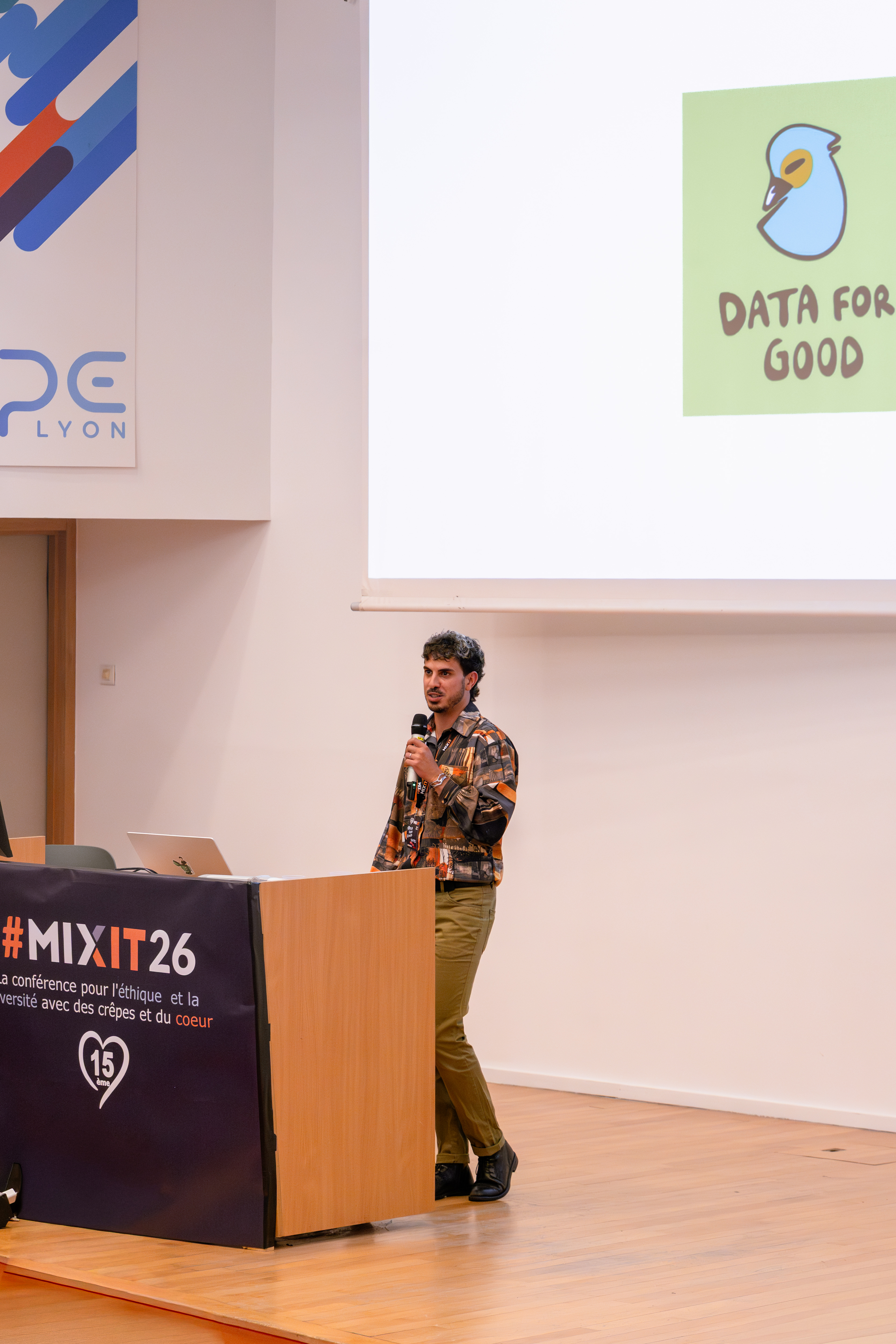 Photo mixit26_J2PM-DianeSevrin-034.jpg from Day 2 Afternoon,