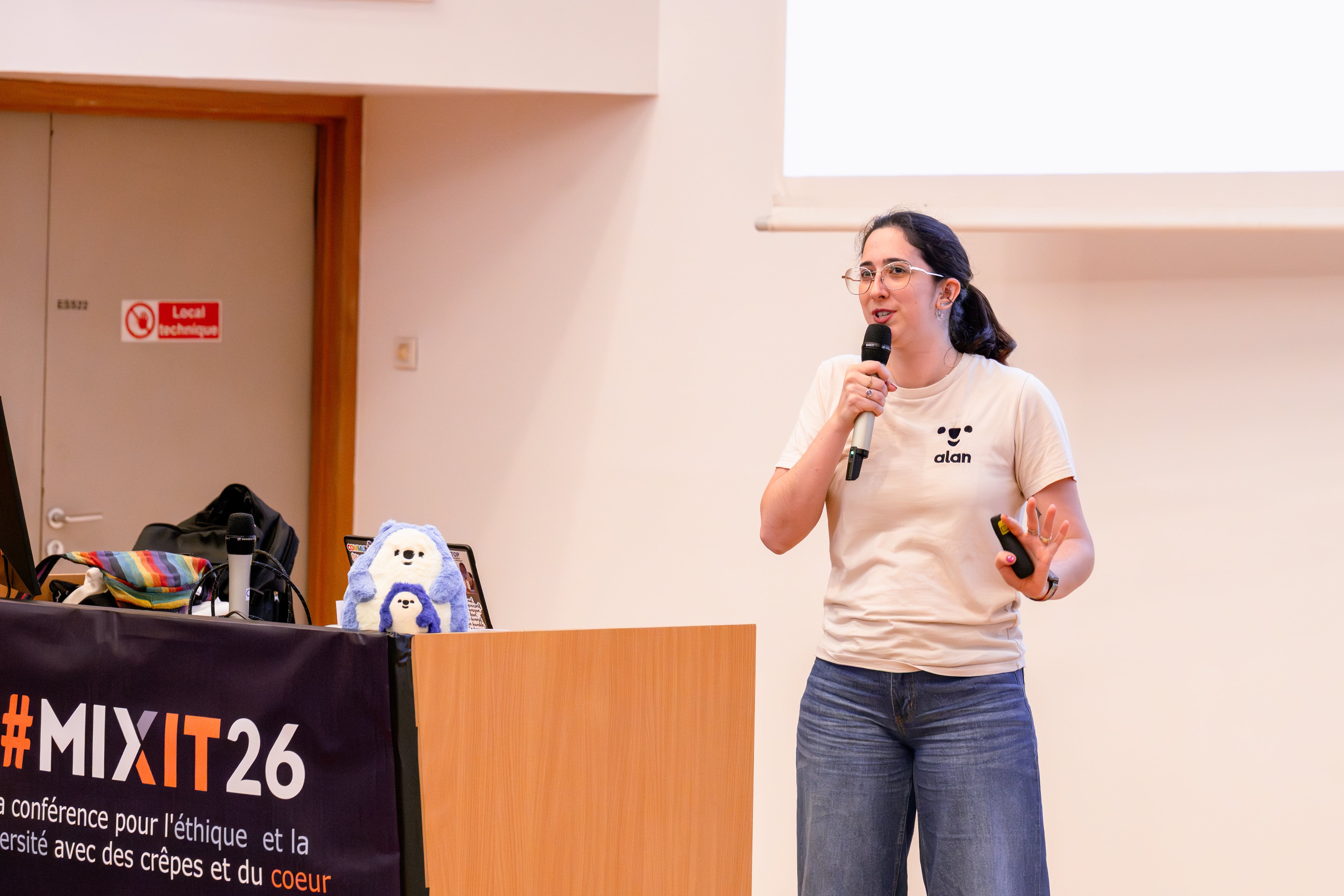 Photo mixit26_J2PM-DianeSevrin-180.jpg from Day 2 Afternoon,