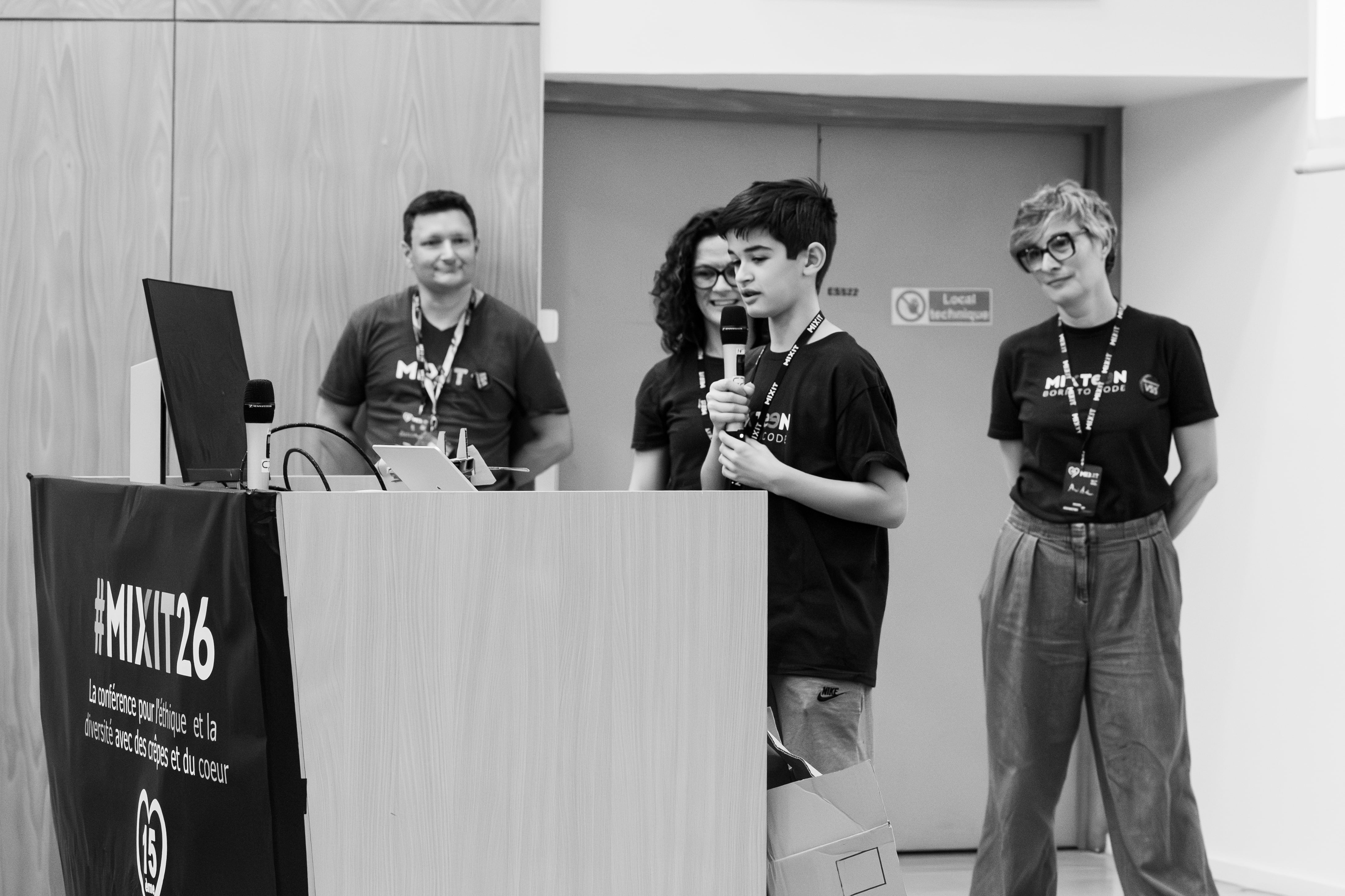 Photo mixit26_J2PM-DianeSevrin-208.jpg from Day 2 Afternoon,