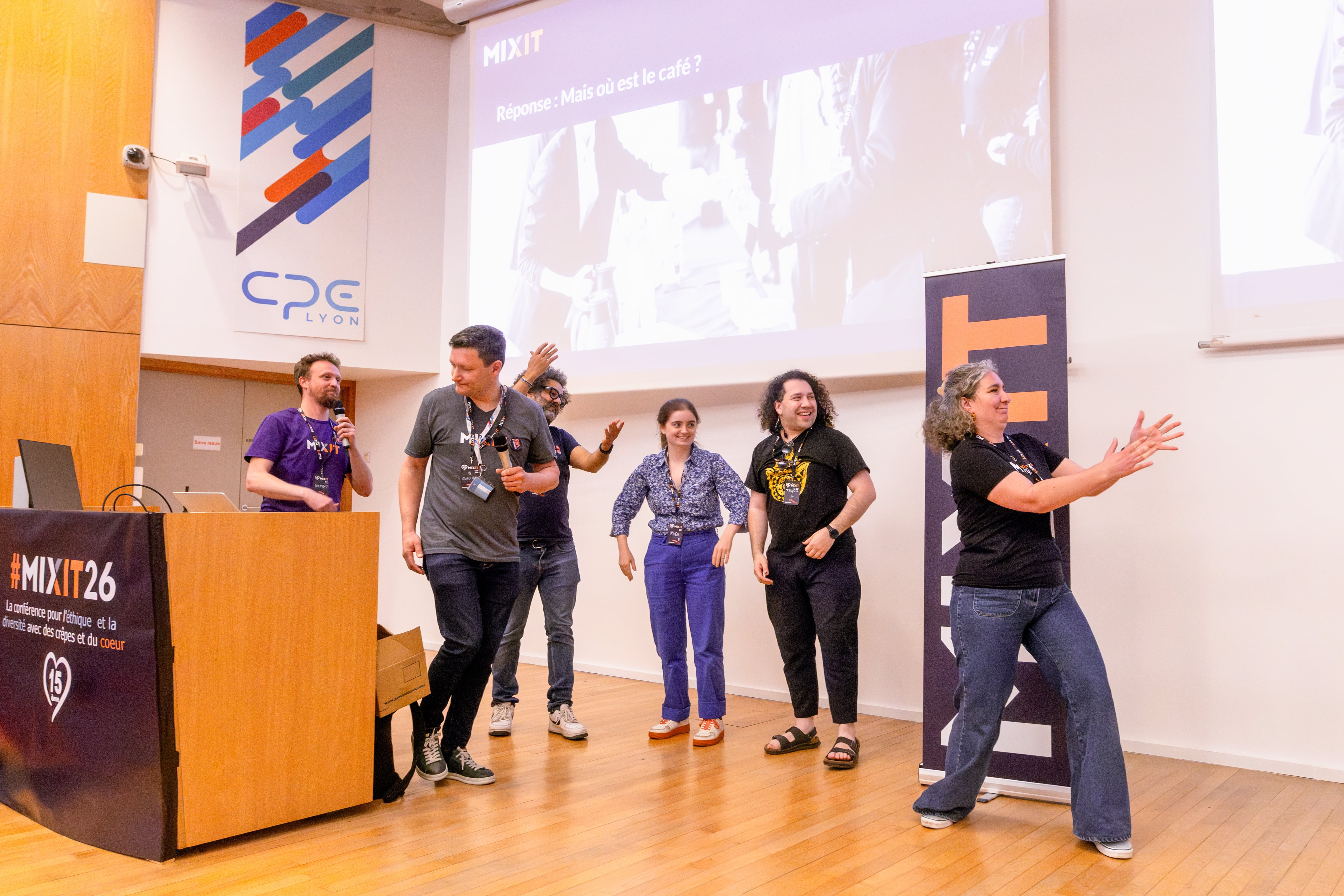Photo mixit26_J2PM-DianeSevrin-237.jpg from Day 2 Afternoon,