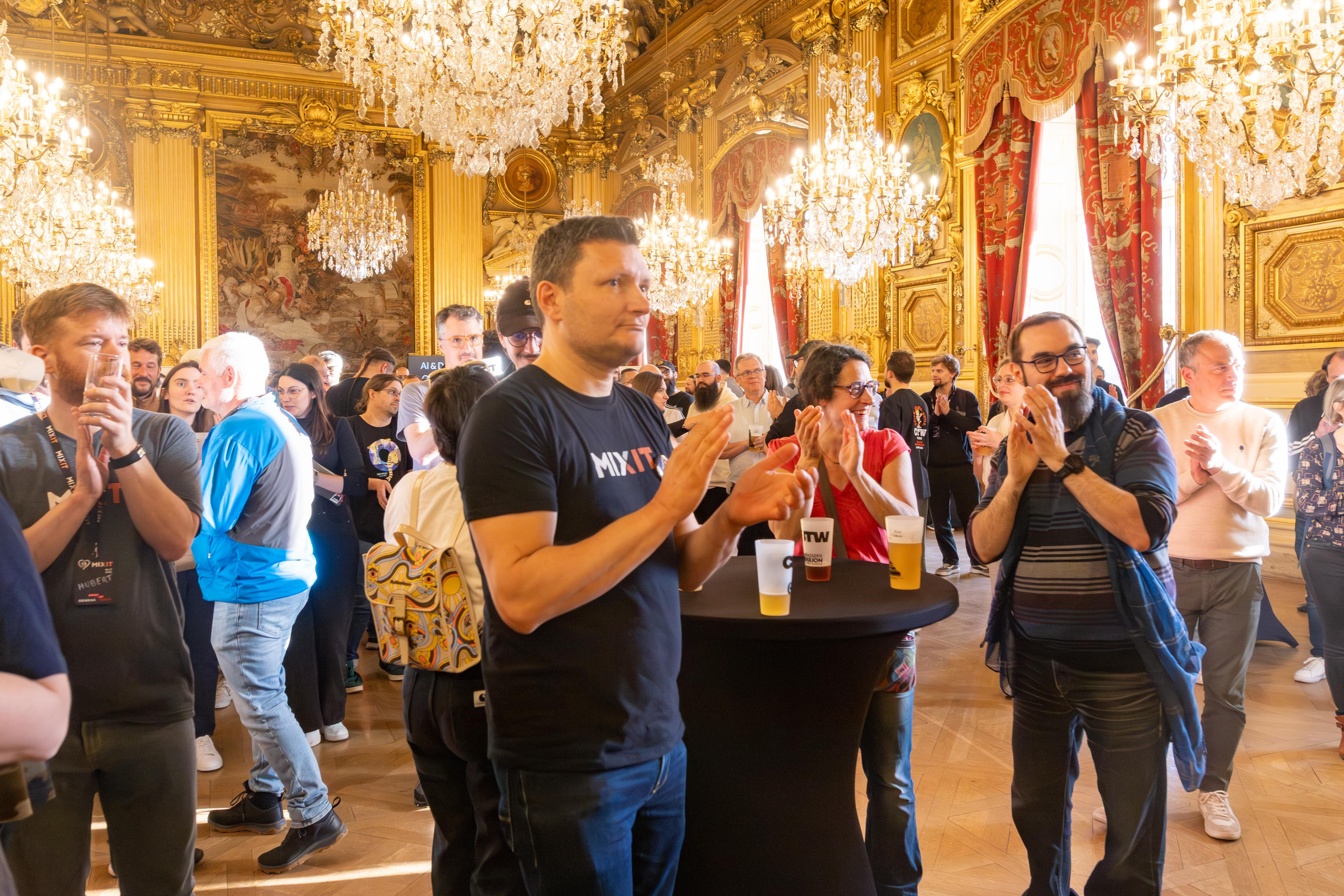 Photo mixit_J1soiree-DianeSevrin-034.jpg from Party,