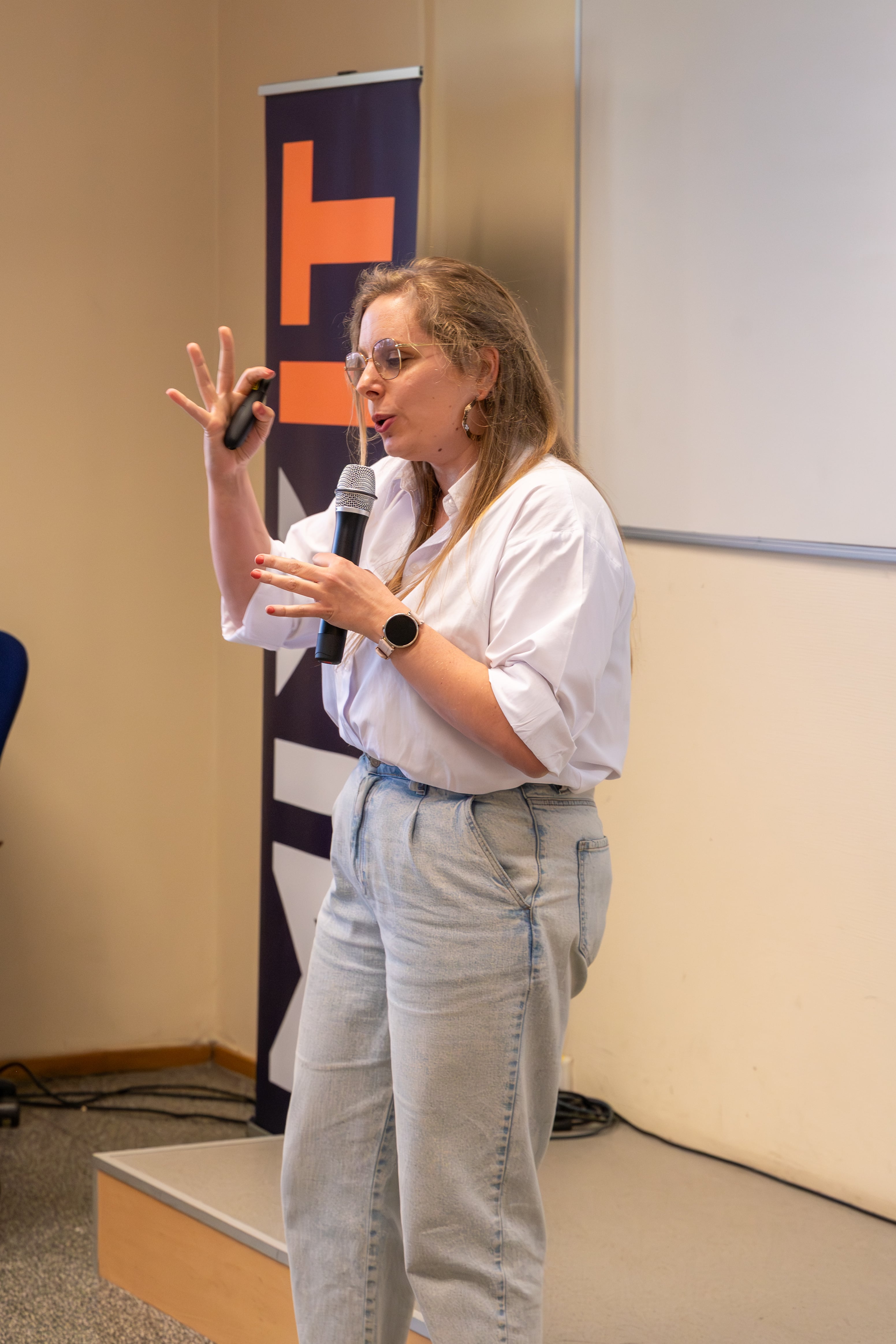 Photo mixit26_speakersJ1-DianeSevrin-069.jpg from Speakers Day 1,