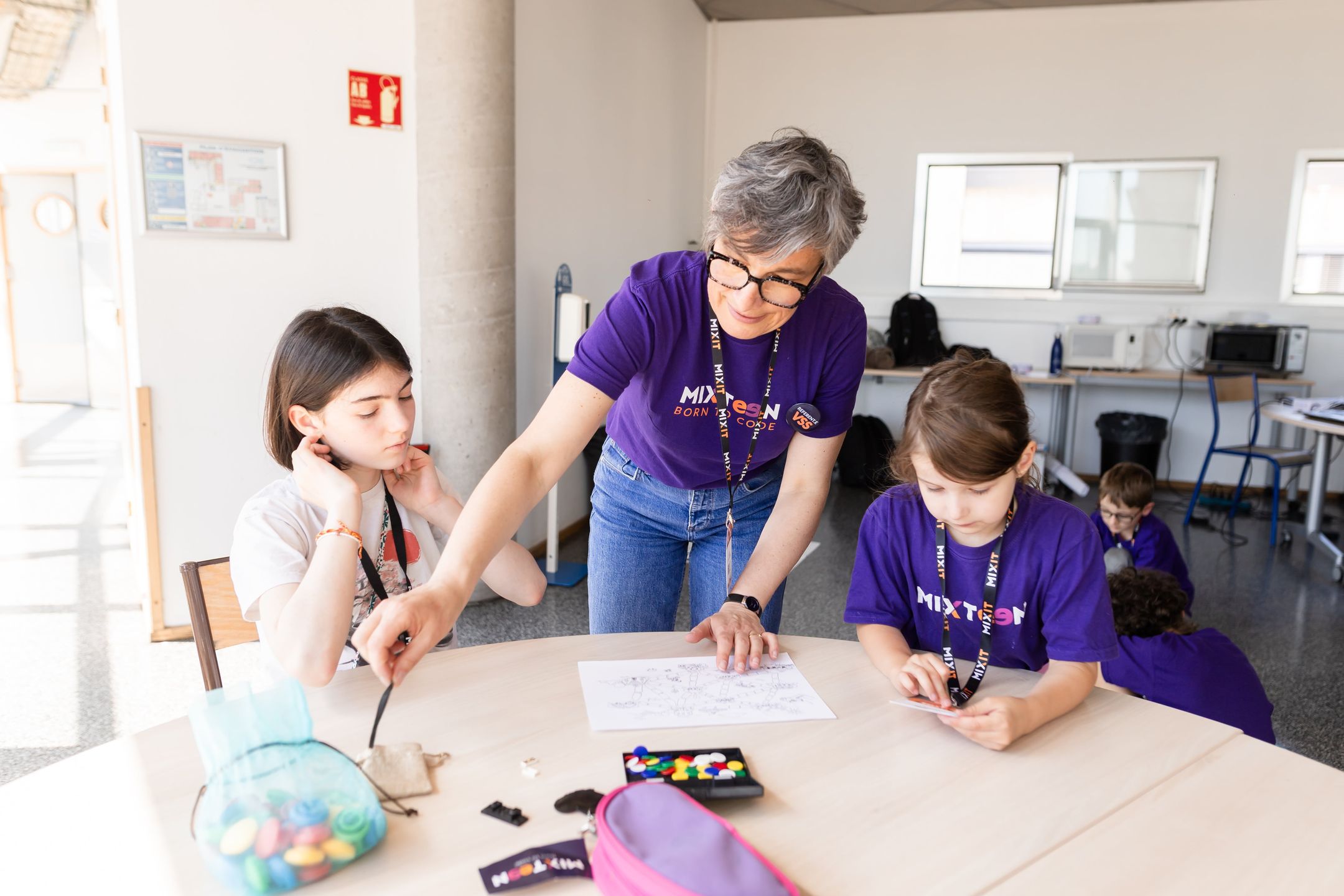 Photo mixit-mixteen-42-DianeSevrin.jpg from MixTeen