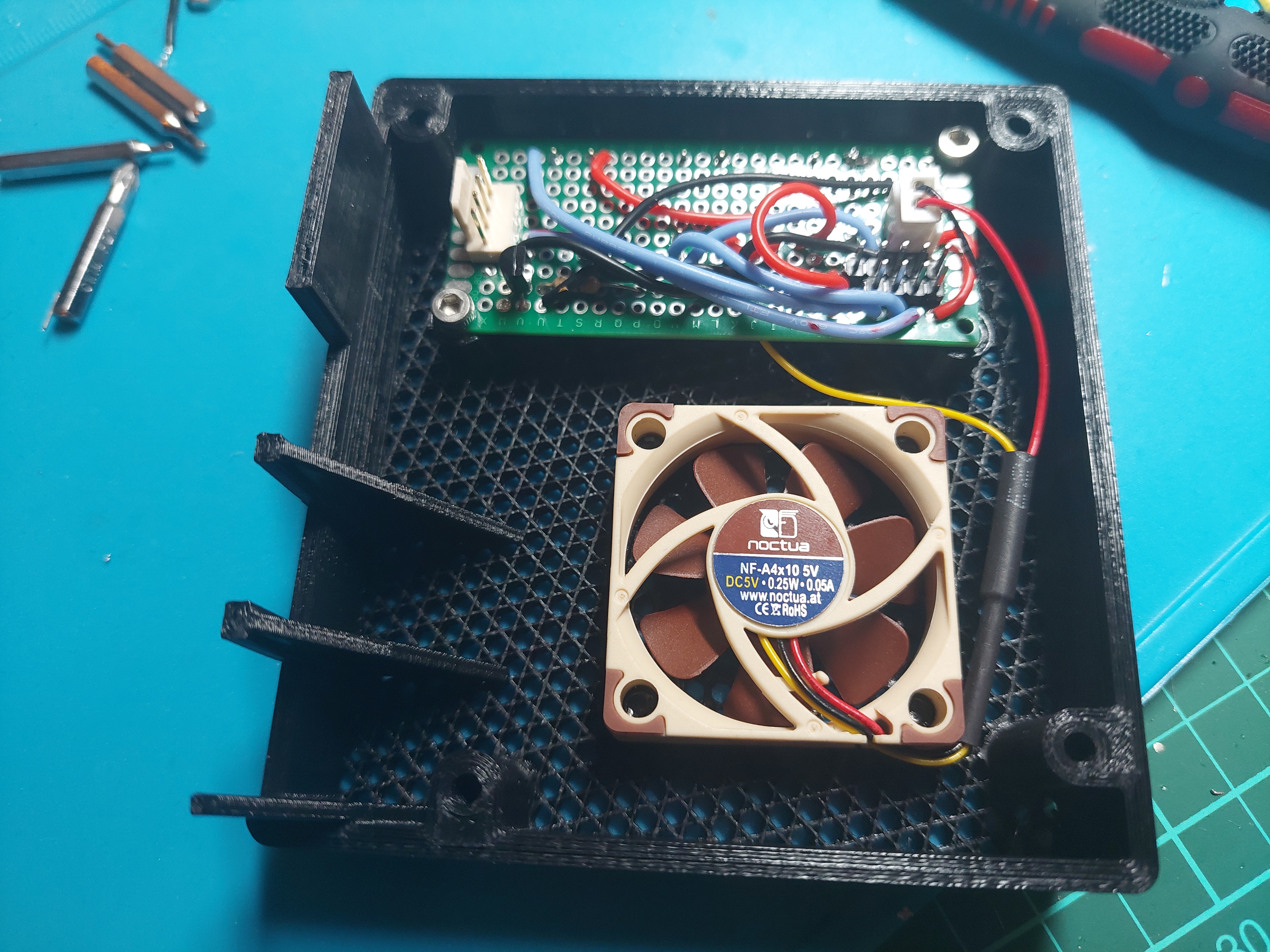Top Box with fan installed