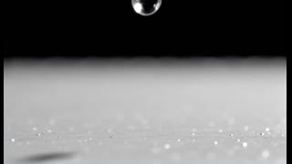 r=32, water droplet