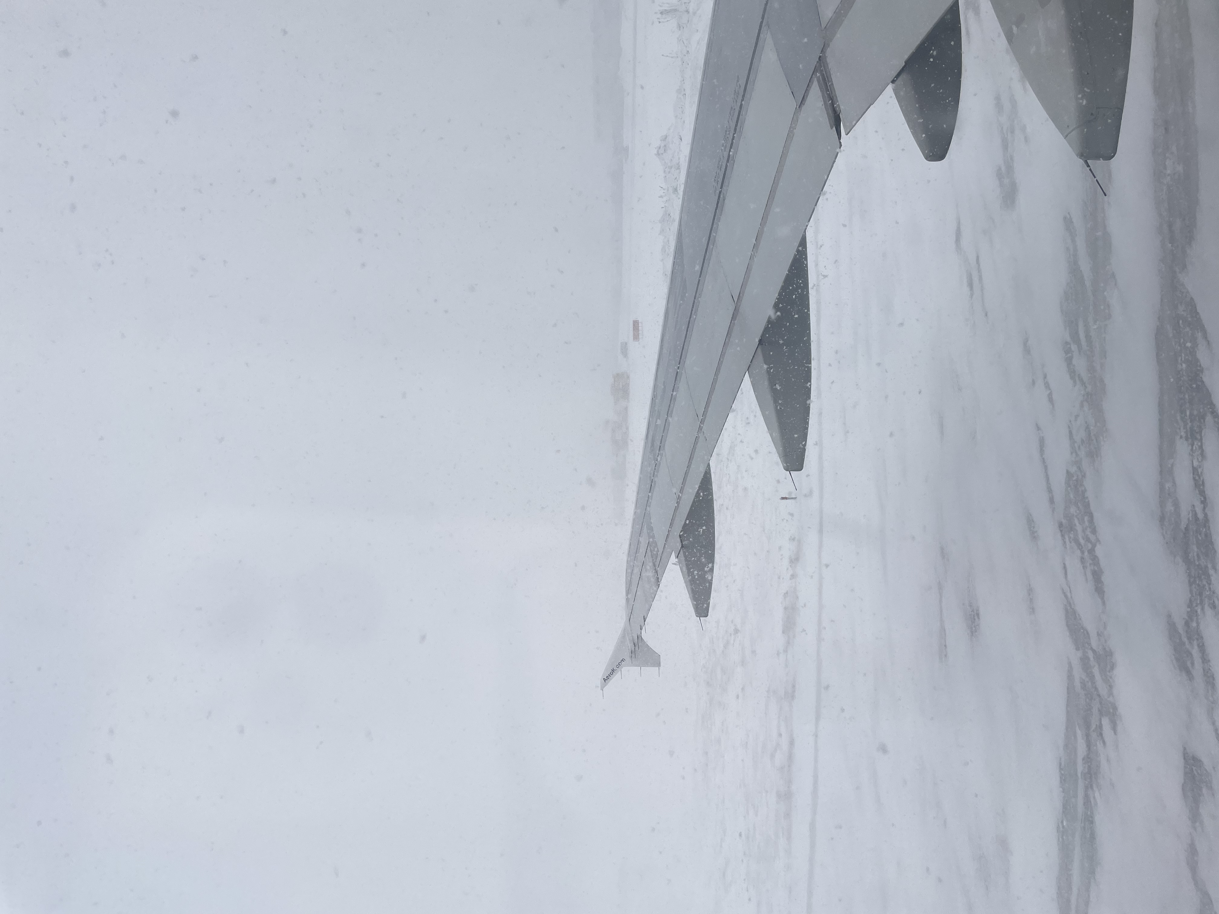 拉开遮光板后以为自己还在云里呢