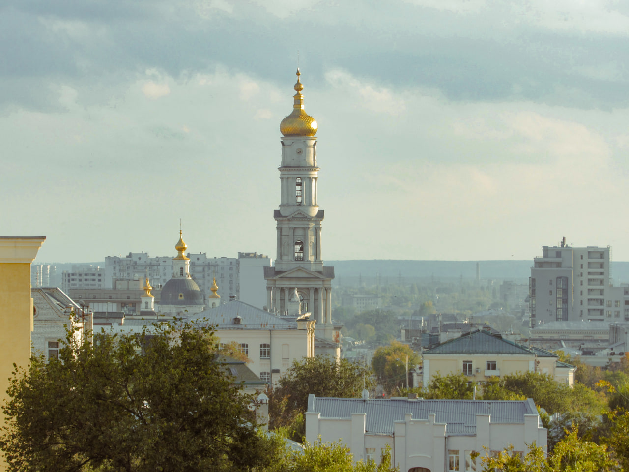 Успенський собор і дзвіниця