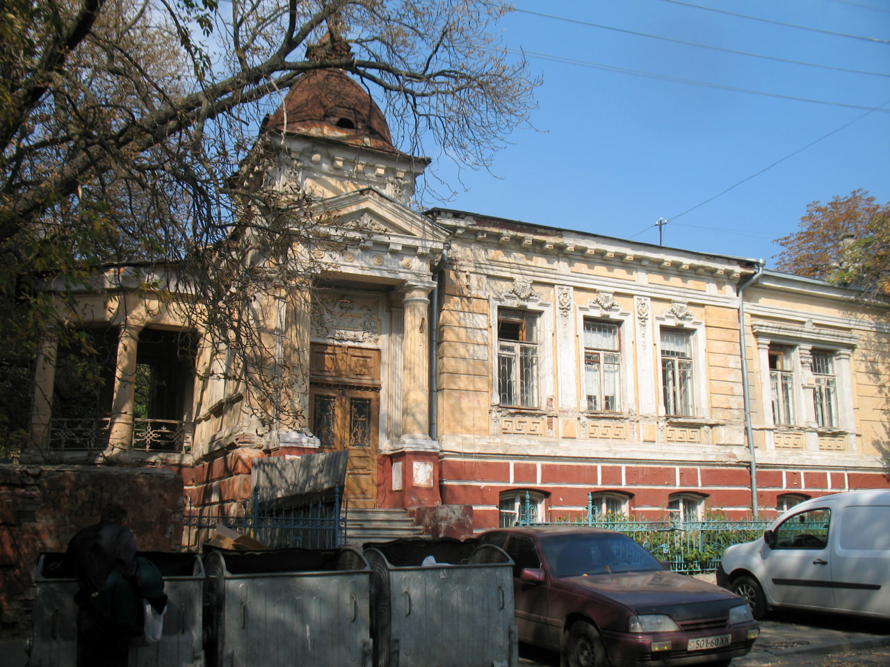 Будівля до реконструкції