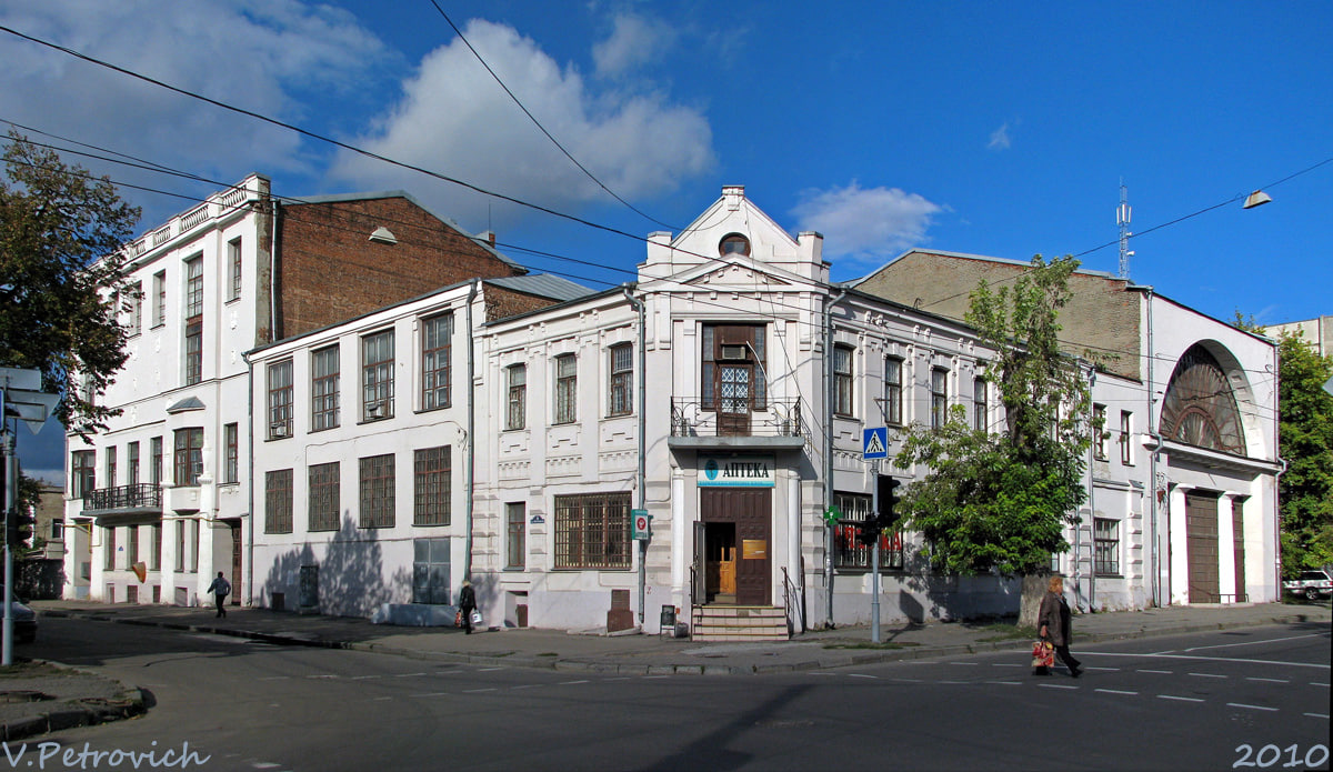 Комплекс складських та адміністративних будівель