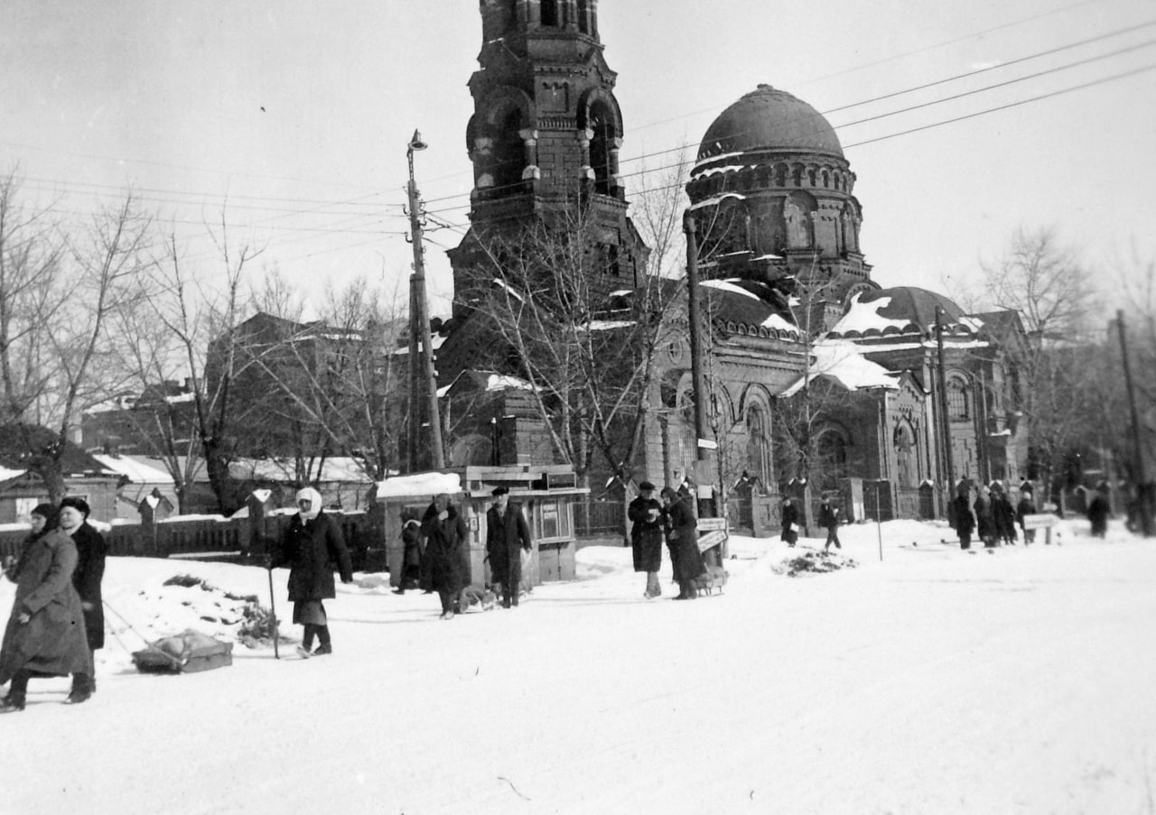 Свято-Озерянський храм у 1942 році