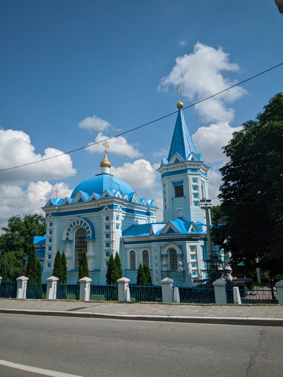 Констянтино-Єленівський храм