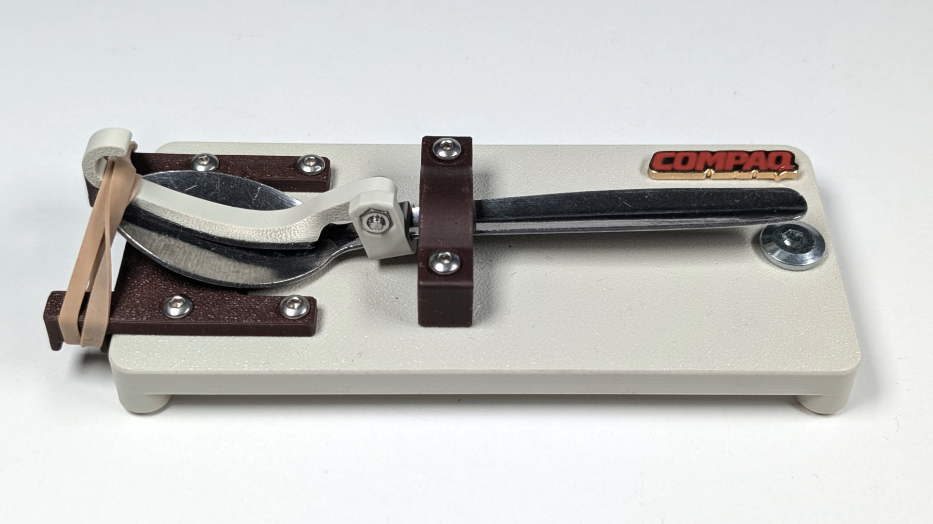 2025-12-04 20.42.10_desat.jpg