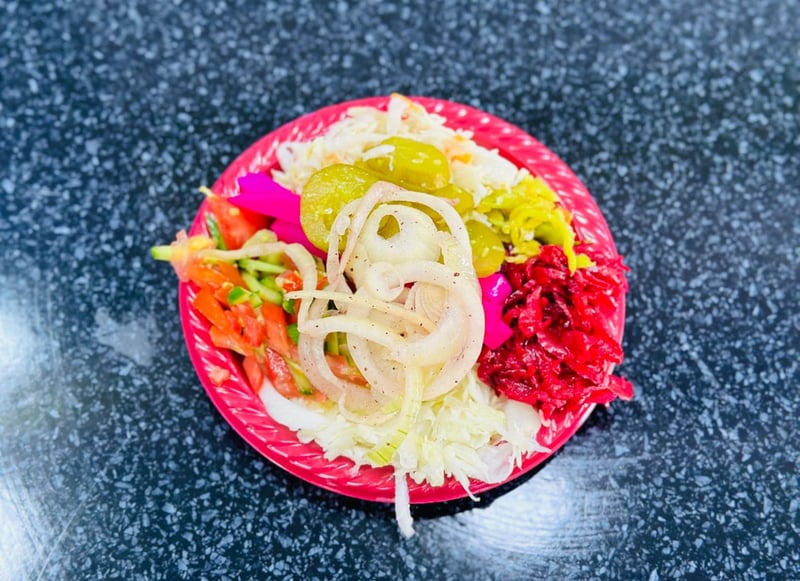 طبق سلطة