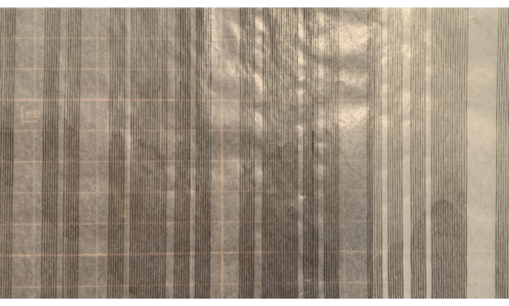 原论文 Figure 1:Black-and-white stripe patterns printed on a thin paper with magnetic ink