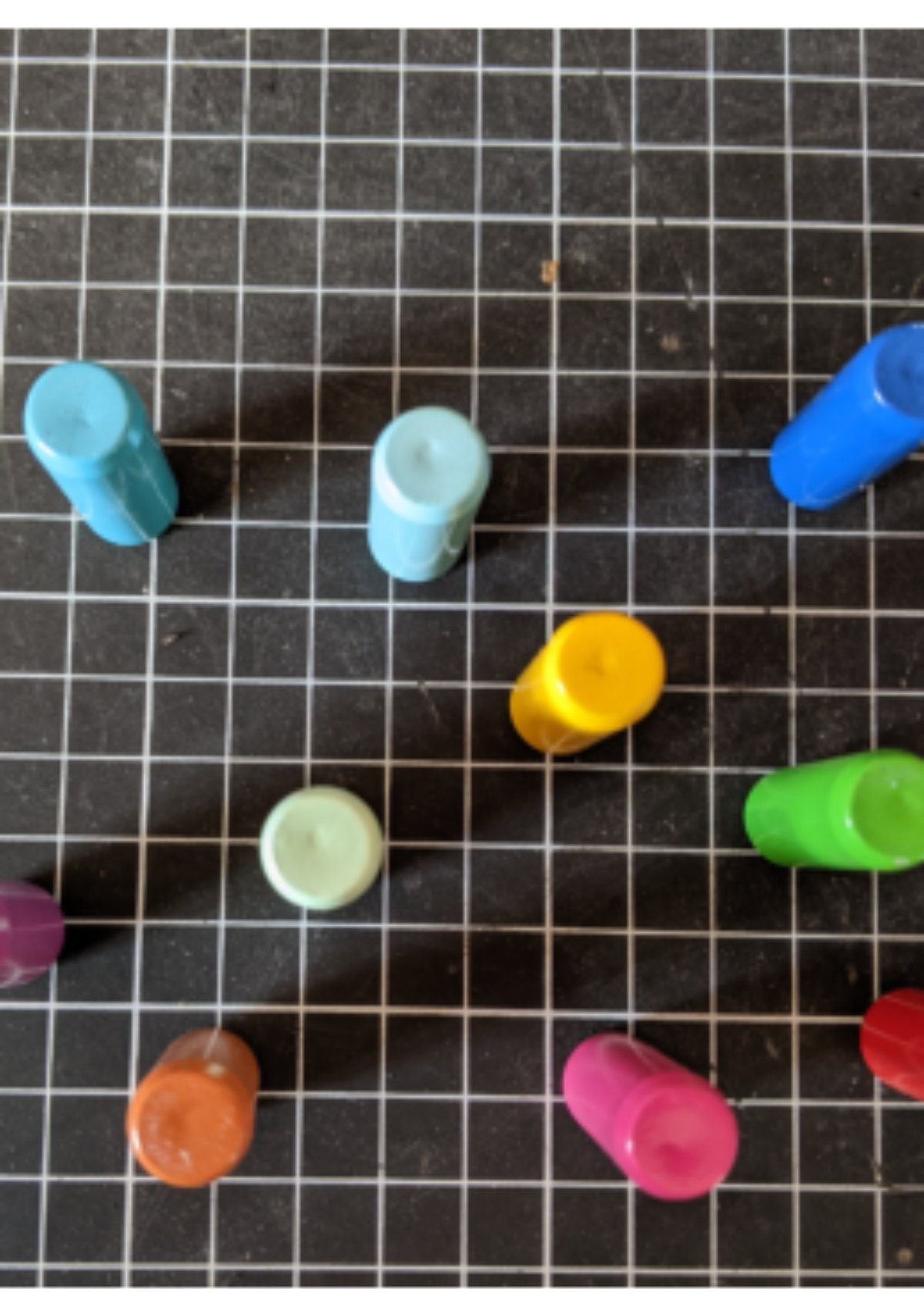 原论文 Figure 2:Photo of 10 painted Tamples.