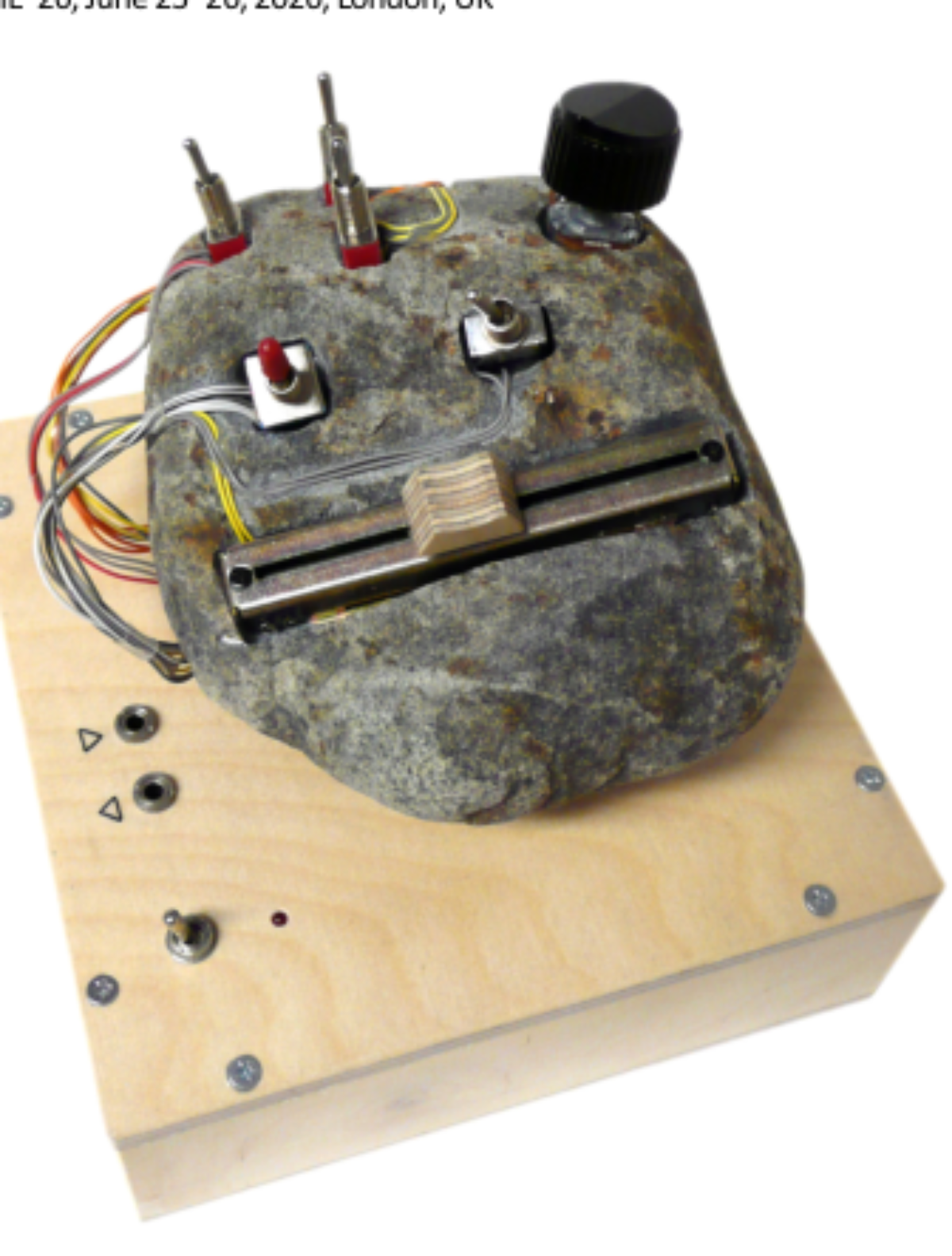 原论文 Figure 6:Marloes van Son’s Rick rock device. Courtesy of the artist.