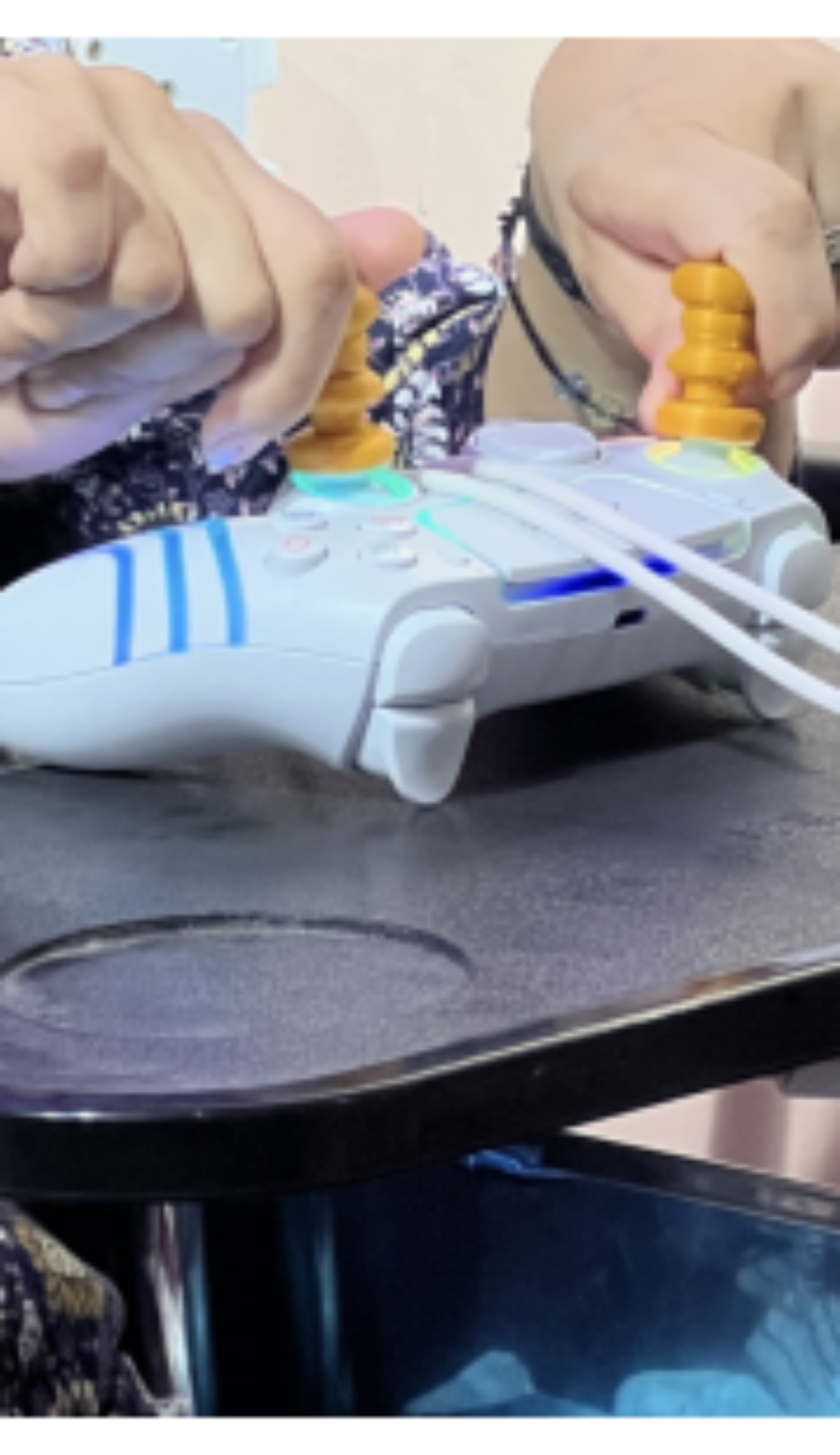 原论文 Figure 2:Jugaad in action.