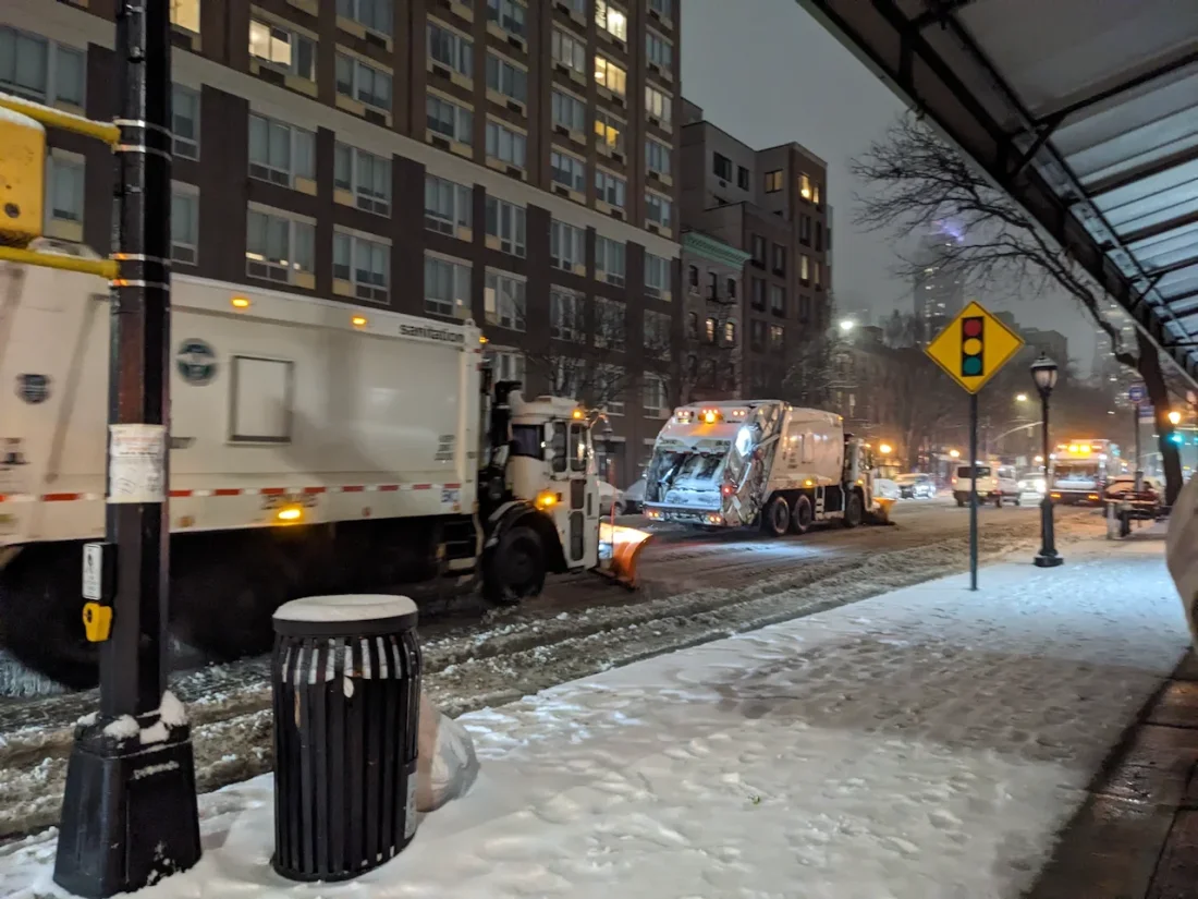 some say these flocks of plow-equipped garbage trucks already prowled the woods of manhattan island before settlers arrived