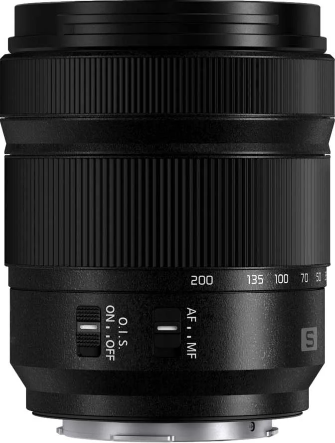 Panasonic Lumix S 28-200mm f/4-7.1 Macro OIS