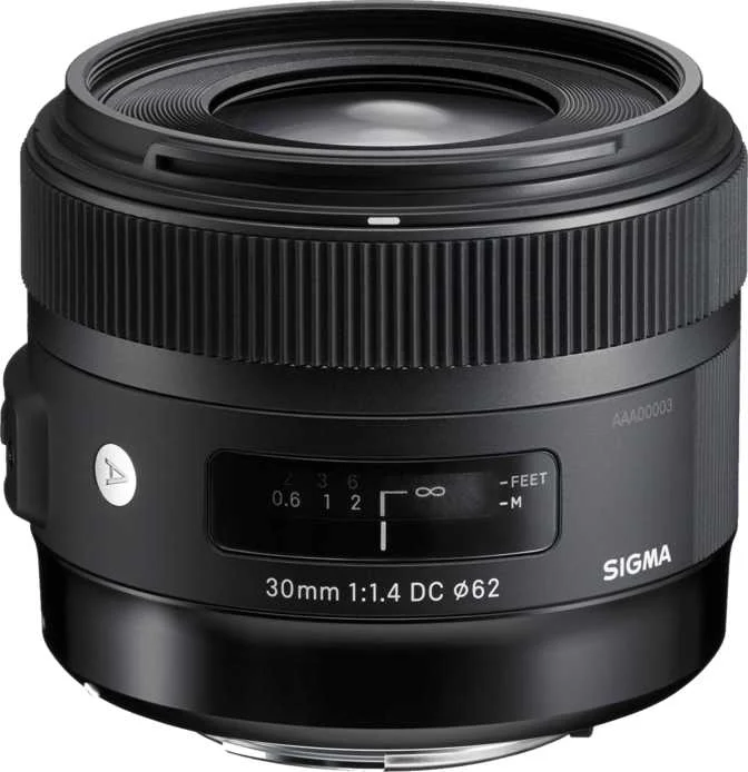 Sigma 30mm F1.4 DC HSM A
