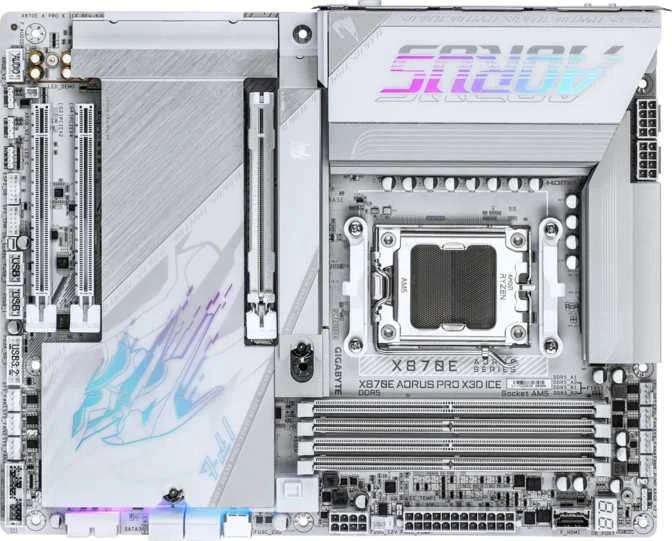 Gigabyte X870E Aorus Pro X3D Ice