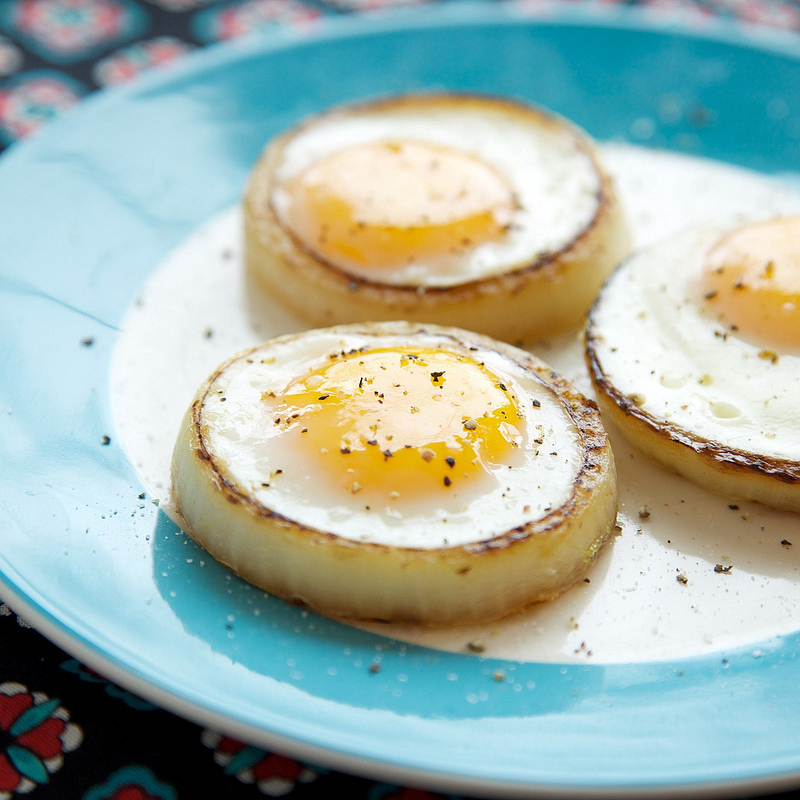 Bạn có thể bổ sung trứng luộc cho bữa ăn nhẹ sau khi tập luyện để tạo cảm giác no và tăng cơ hiệu quả 