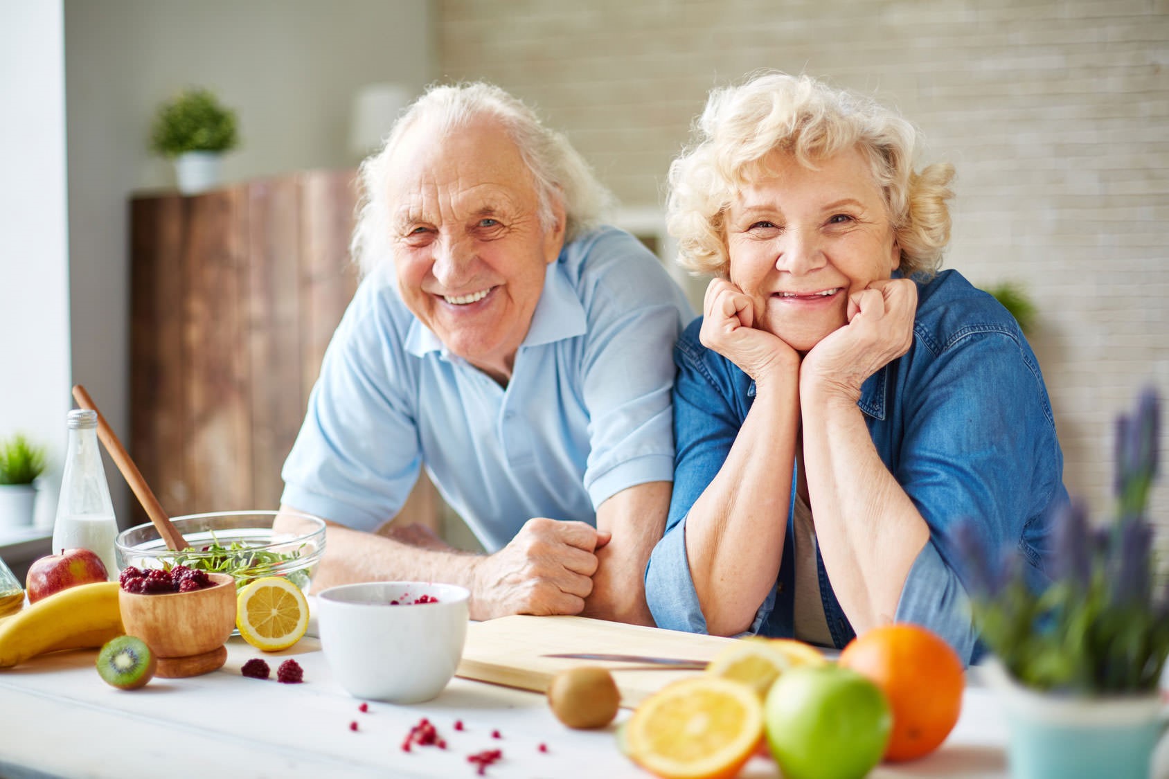 Người cao tuổi cũng nên có chế độ ăn uống hợp lý 