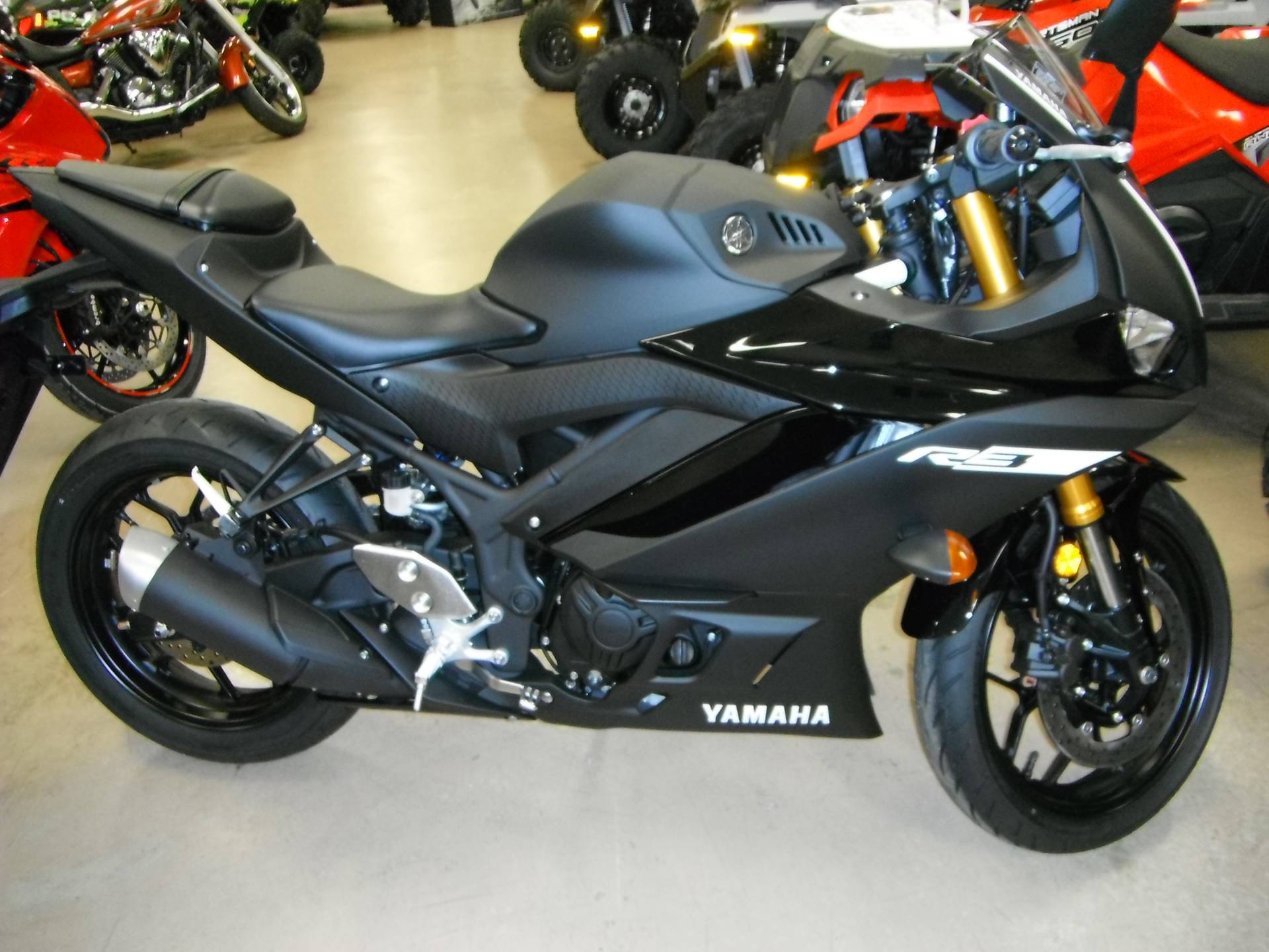 Yamaha R3 được lòng phái mạnh
