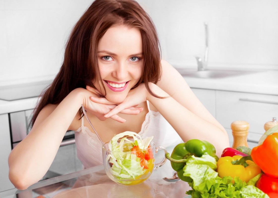 Chế độ ăn uống hợp lý là cách giảm cân sau sinh tại nhà đơn giản nhất