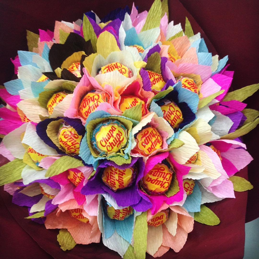 Cách làm hoa kẹo mút handmade đơn giản tặng sinh nhật