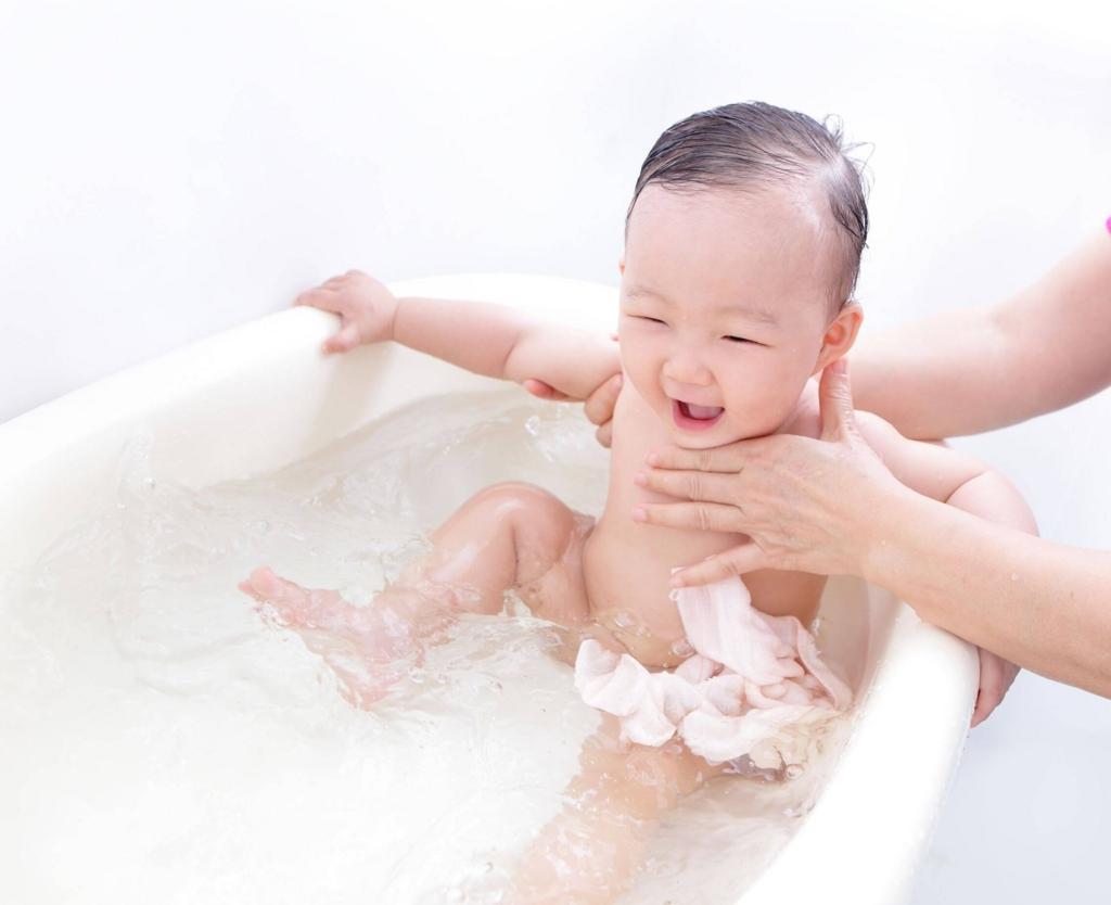 Hầu hết, các dịch vụ tắm cho bé trọn gói đề được thực hiện với quy trình chuẩn của Bộ Y tế