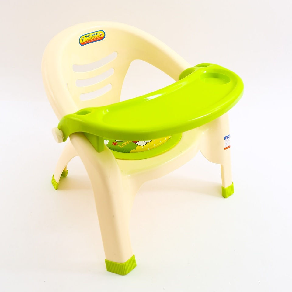 Kiểu dáng tiện lợi 2 trong 1 dùng làm ghế ngồi hoặc ngồi ăn cho bé