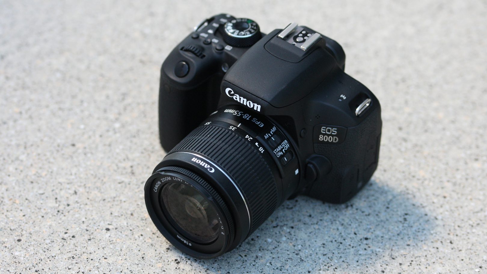 Máy ảnh Canon EOS 800D Kit có tốc độ lấy nét nhanh
