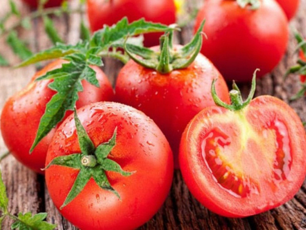 Cà chua chứa một lượng lớn vitamin A