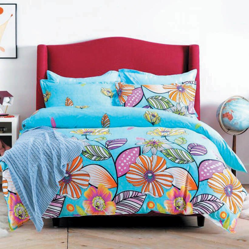 Màu sắc và họa tiết của bộ drap truyền nhiều cảm hứng để trang trí phòng ngủ ấm áp, hạnh phúc