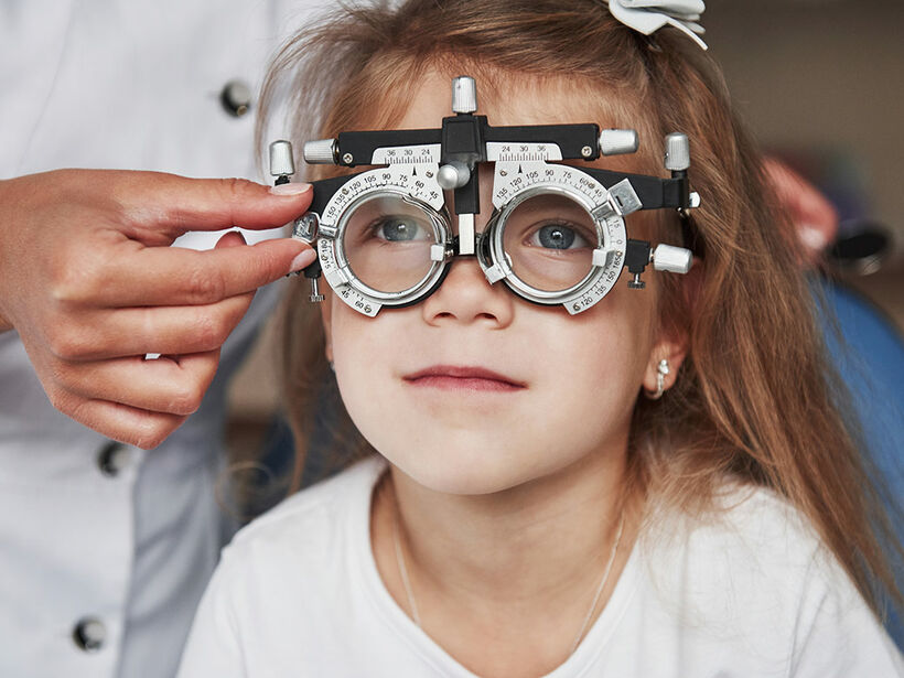Phương pháp chữa cận mắt bằng kính Ortho K được nhiều bệnh nhân chọn lựa