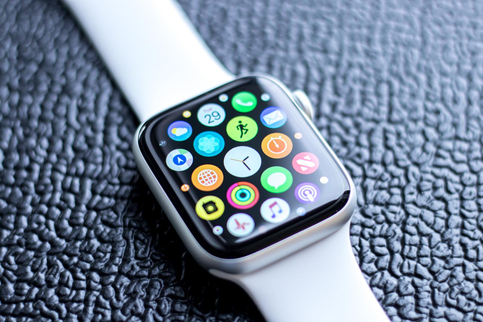 Phiên bản Apple Watch 4 năm 2019 với 3 màu sắc cá tính
