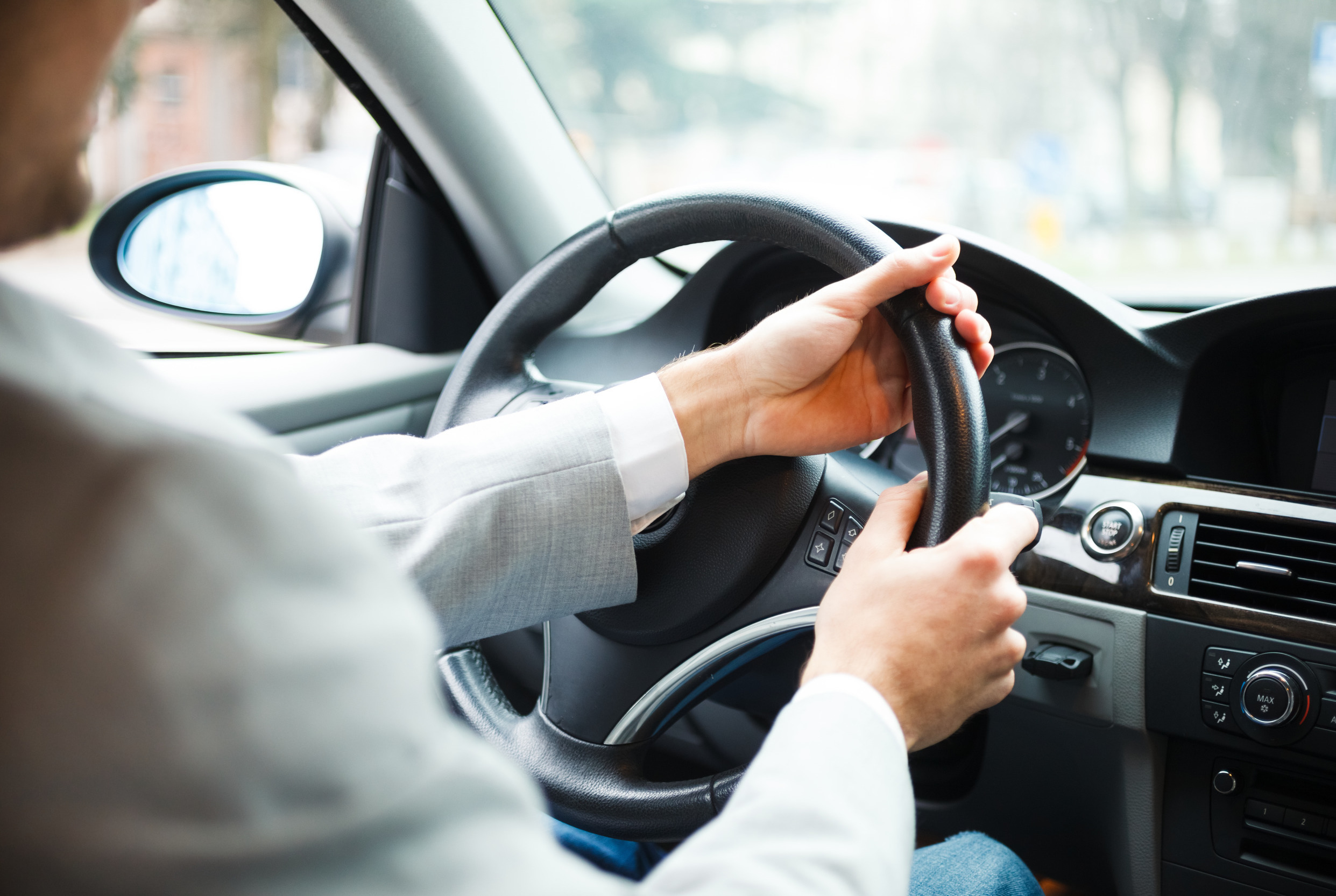 Bảo hiểm ô tô 7 chỗ sẽ giúp bạn vững tay lái hơn trên mỗi cung đường di chuyển