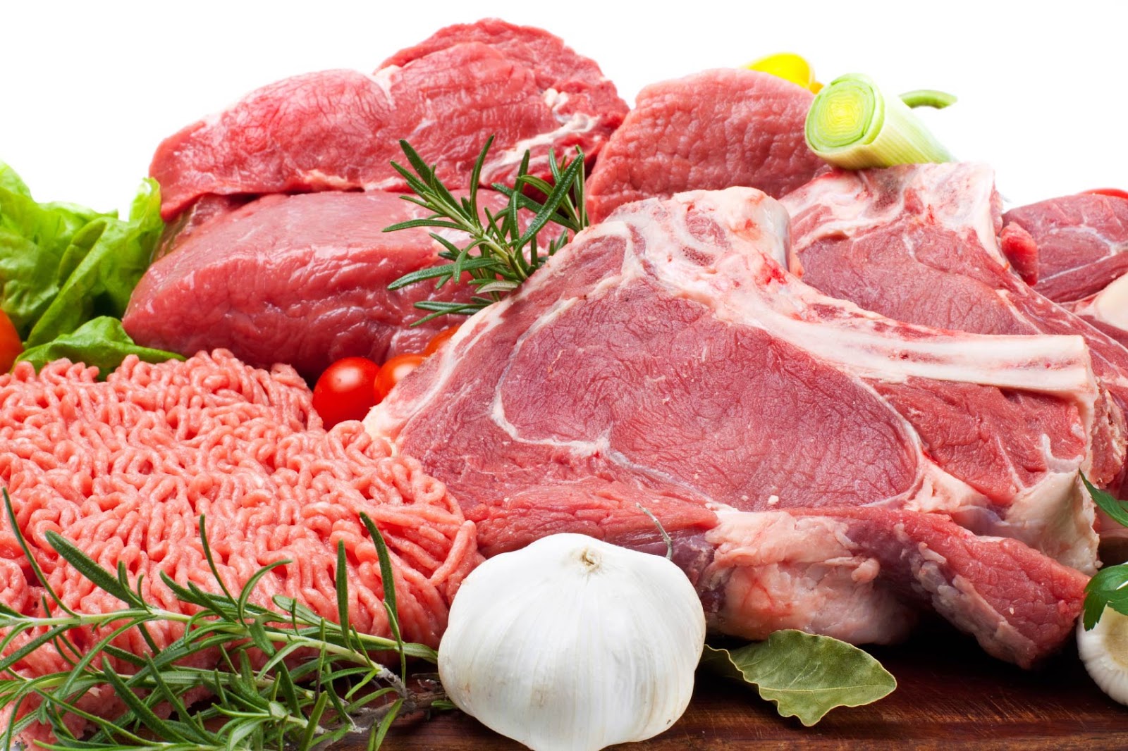Các loại thịt gia súc, gia cầm chứa hàm lượng sắt rất cao, tốt cho người bệnh thiếu máu